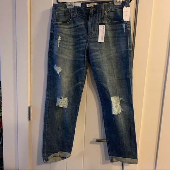 Banana Republic Boyfriend Jean - Picture 1 of 3